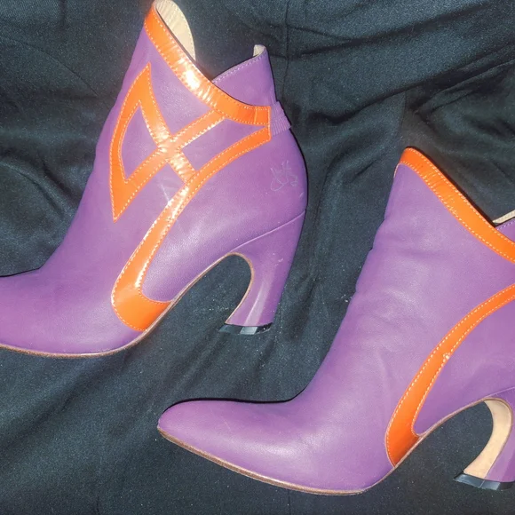 John Fluevog Rare Vibrant Purple and Orange Heeled Boots - Picture 2 of 15